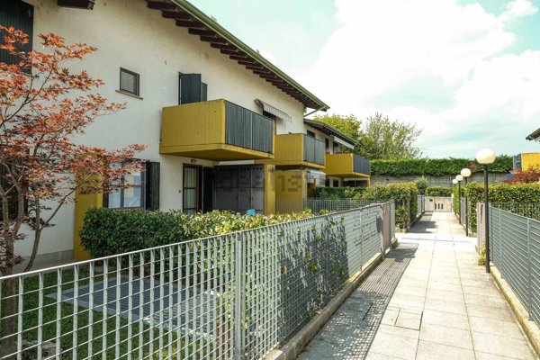 appartamento in vendita a Zanica