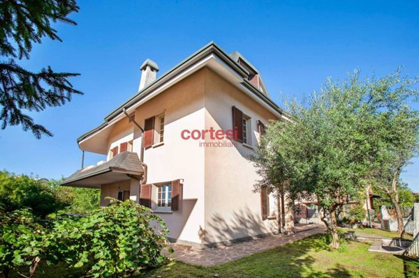 casa indipendente in vendita a Zanica