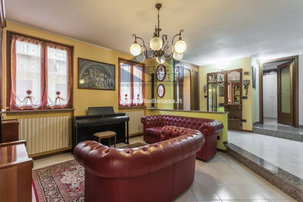 casa indipendente in vendita a Zanica