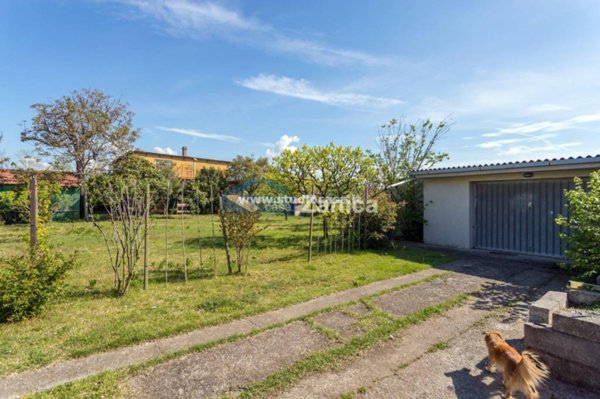 casa indipendente in vendita a Zanica