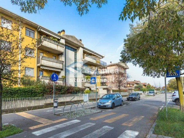 appartamento in vendita a Zanica