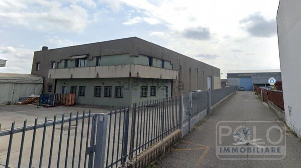 intera palazzina in vendita a Zanica