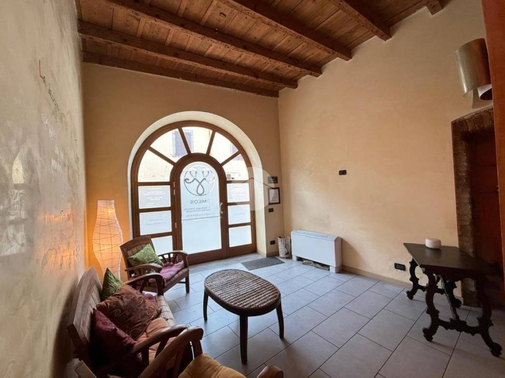 negozio in vendita a Zanica