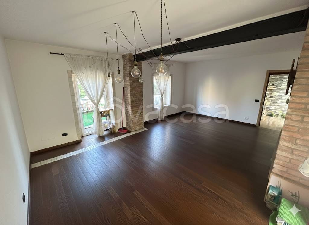 casa indipendente in vendita a Zanica