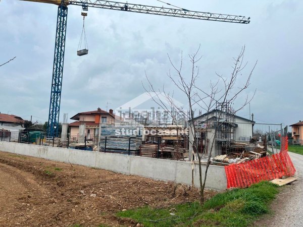 appartamento in vendita a Zanica