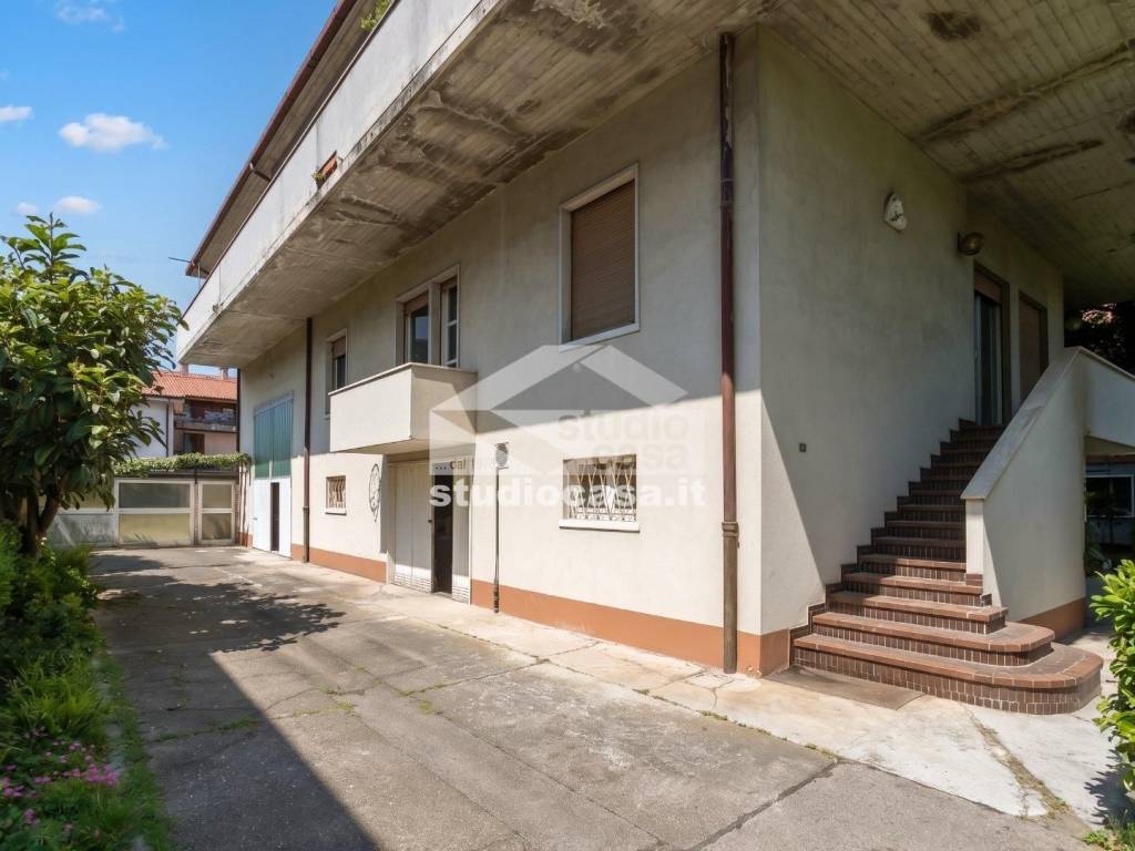 casa indipendente in vendita a Zanica