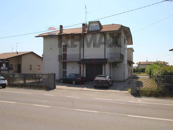 casa indipendente in vendita a Zanica in zona Padergnone