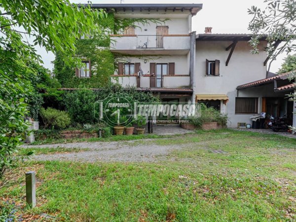 appartamento in vendita a Zanica in zona Capannelle
