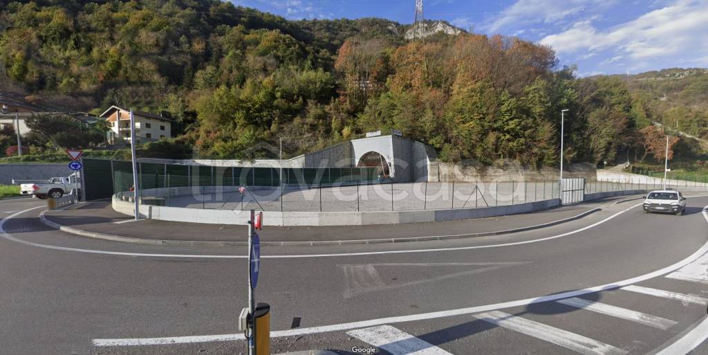 terreno edificabile in vendita a Zogno