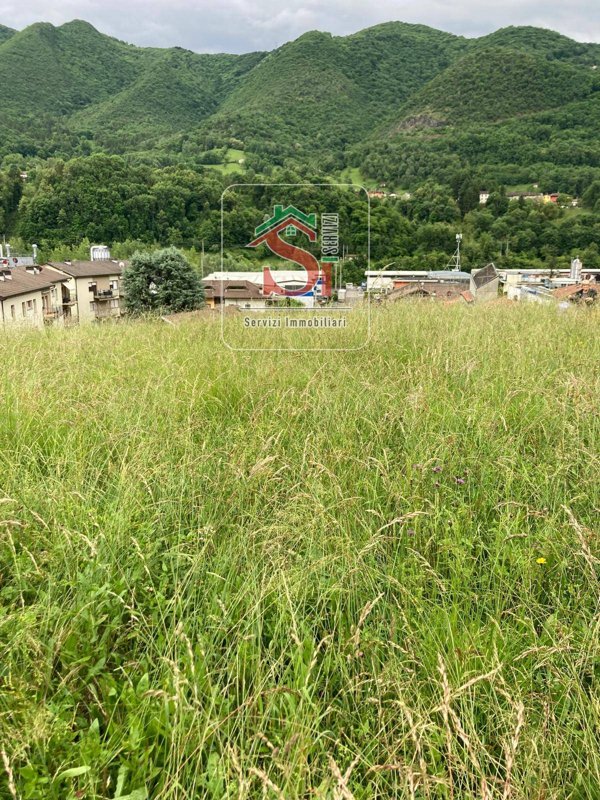 terreno edificabile in vendita a Zogno