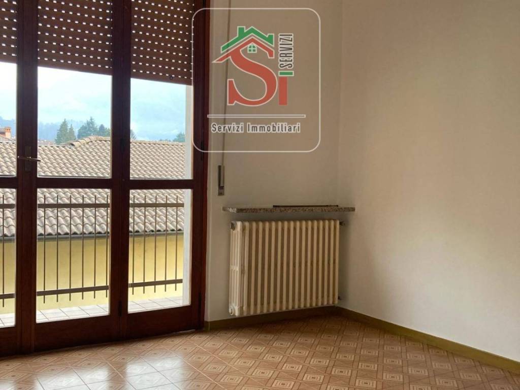 appartamento in vendita a Zogno in zona Stabello