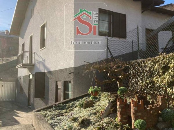 casa indipendente in vendita a Zogno in zona Poscante