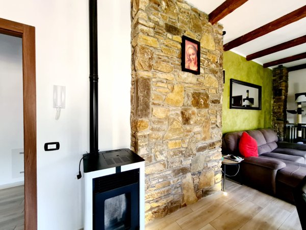 casa indipendente in vendita a Zogno