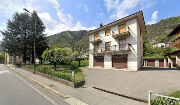casa indipendente in vendita a Zogno