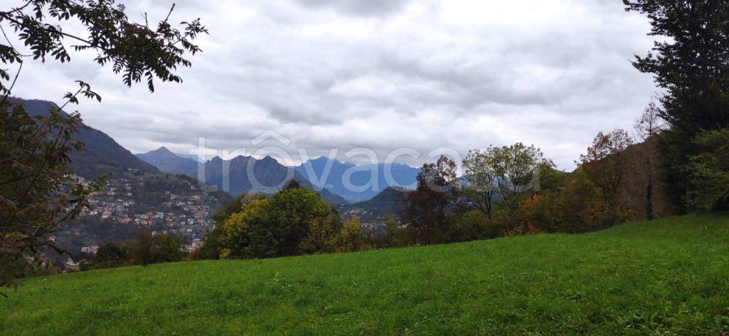 appartamento in vendita a Zogno in zona Stabello
