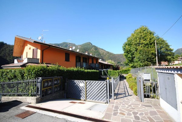 appartamento in vendita a Zogno