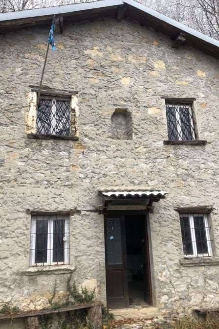 appartamento in vendita a Zogno in zona Somendenna