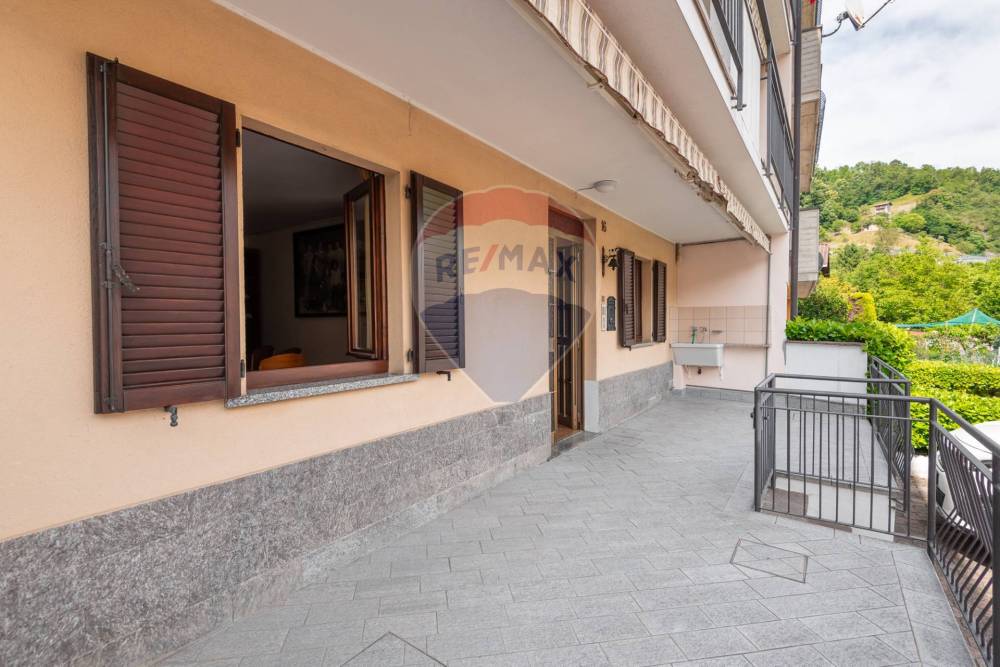 casa indipendente in vendita a Zogno