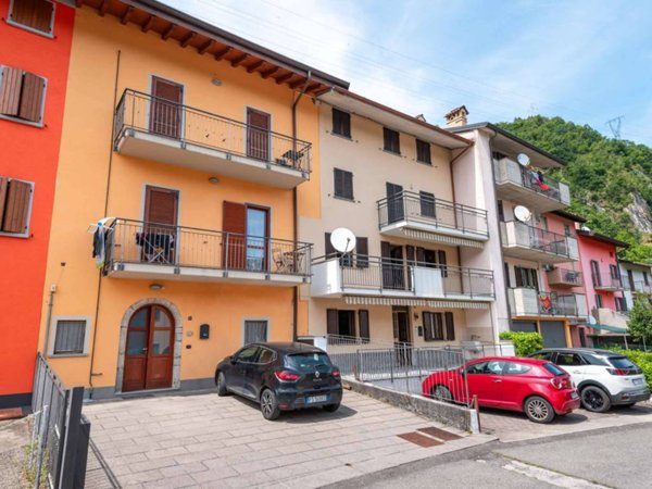 appartamento in vendita a Zogno