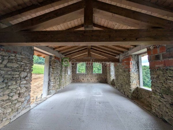 casa indipendente in vendita a Zogno in zona Stabello