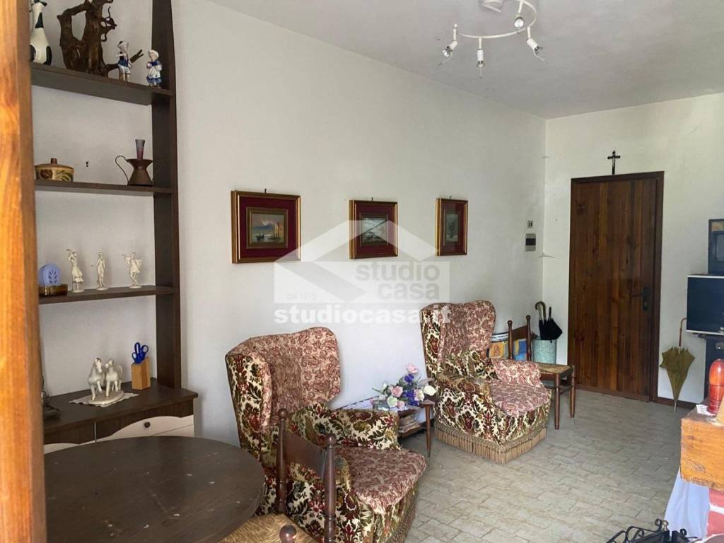 appartamento in vendita a Zogno in zona Poscante