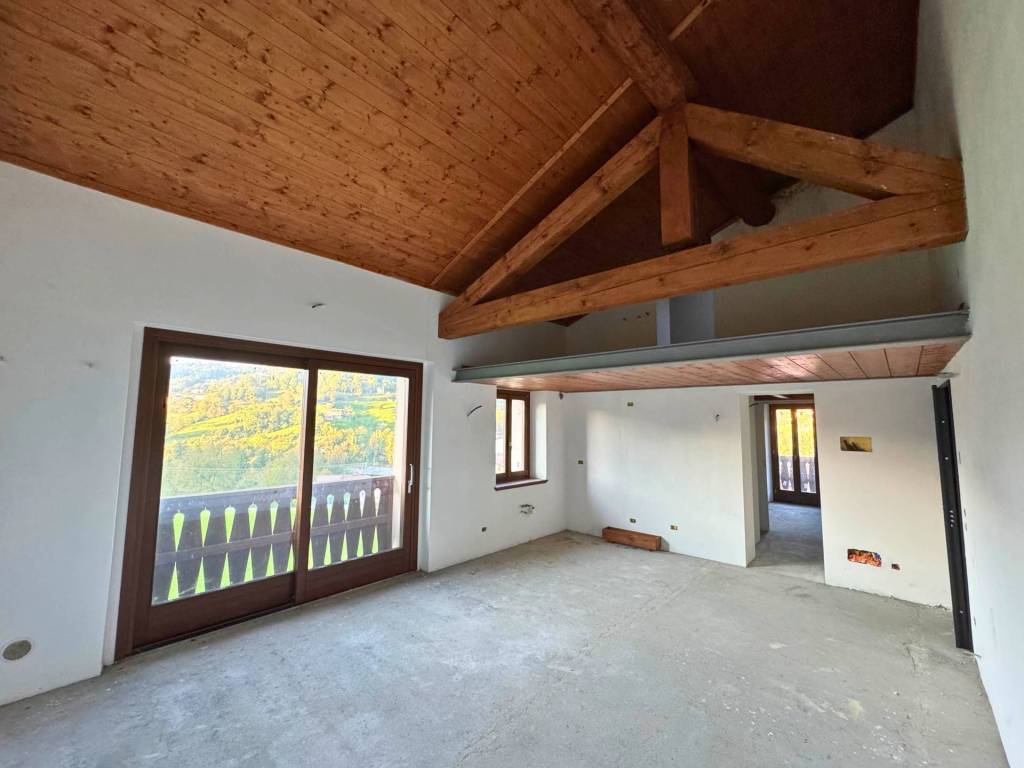 appartamento in vendita a Zogno in zona Poscante