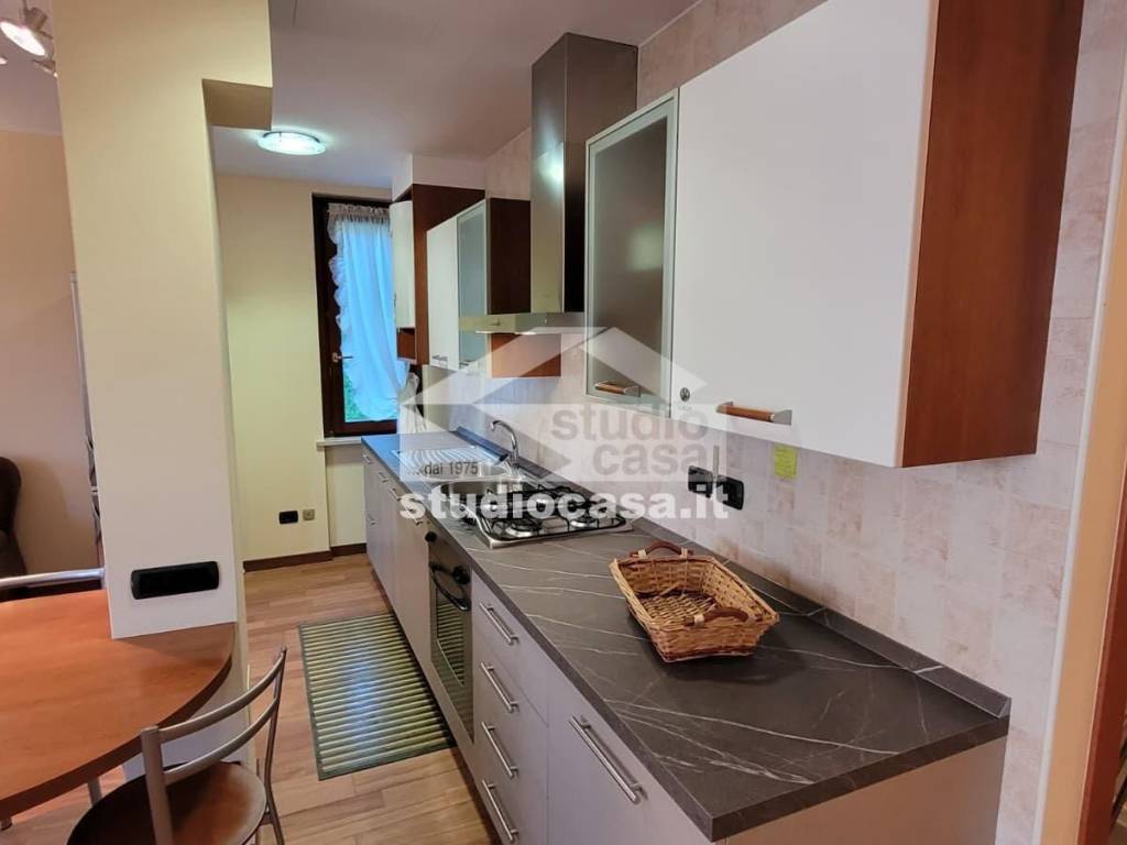 appartamento in vendita a Zogno in zona Somendenna
