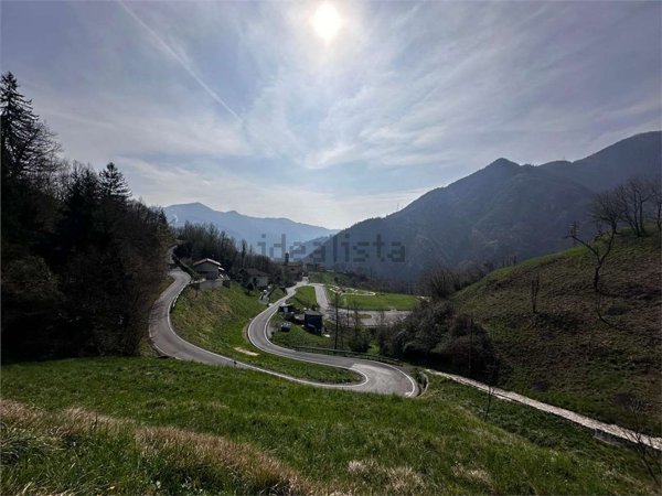 terreno edificabile in vendita a Zogno in zona Ambria / Spino al Brembo