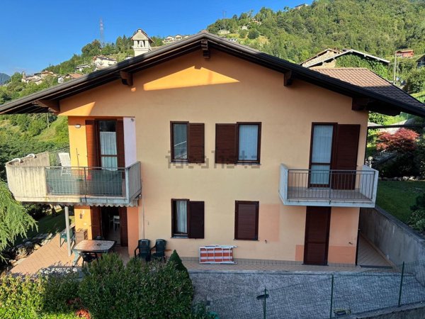 appartamento in vendita a Zogno