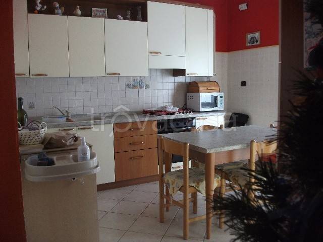 casa indipendente in vendita a Zogno in zona Stabello