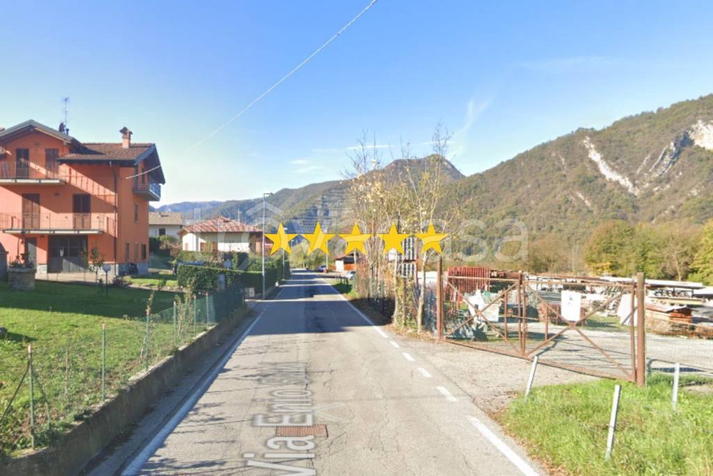 appartamento in vendita a Zogno in zona Stabello
