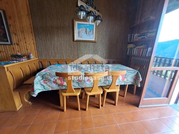 appartamento in vendita a Zogno in zona Somendenna