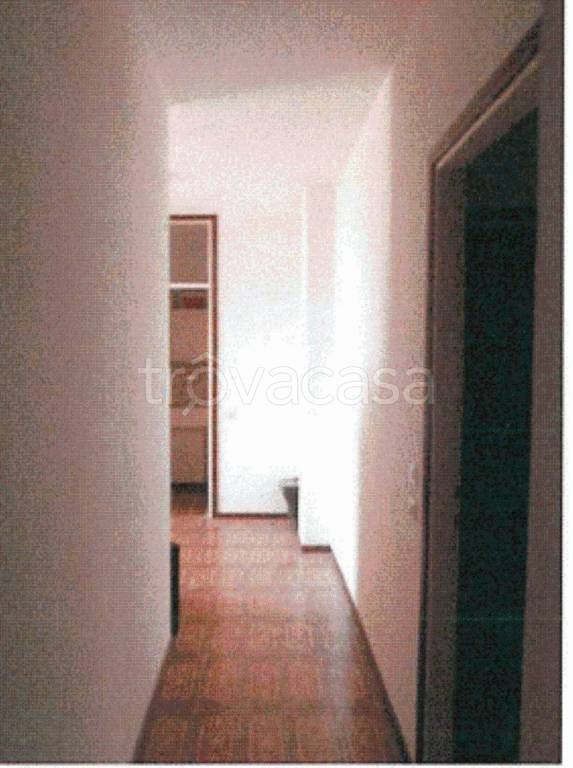 appartamento in vendita a Zogno in zona Somendenna