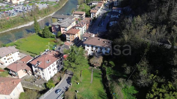 casa indipendente in vendita a Zogno