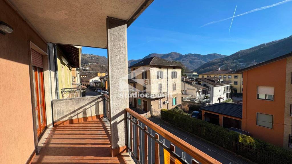 appartamento in vendita a Zogno