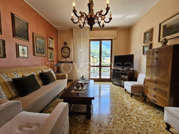 appartamento in vendita a Zogno