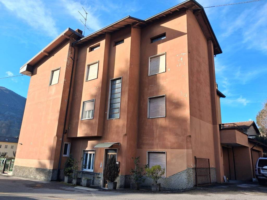 appartamento in vendita a Zogno