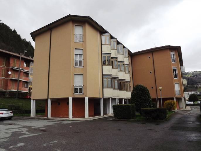 appartamento in vendita a Zogno