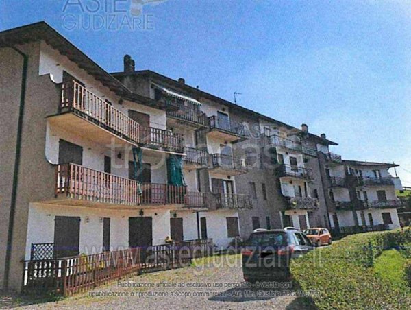 appartamento in vendita a Zogno in zona Somendenna