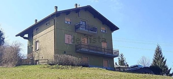 appartamento in vendita a Zogno in zona Miragolo San Salvatore