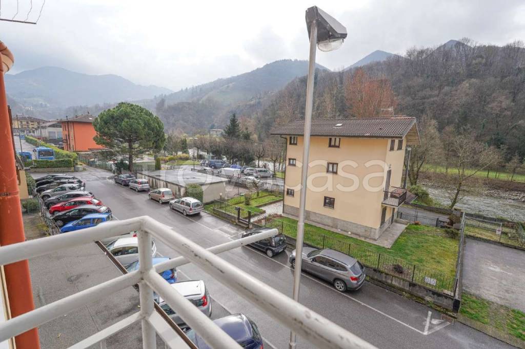 appartamento in vendita a Zogno