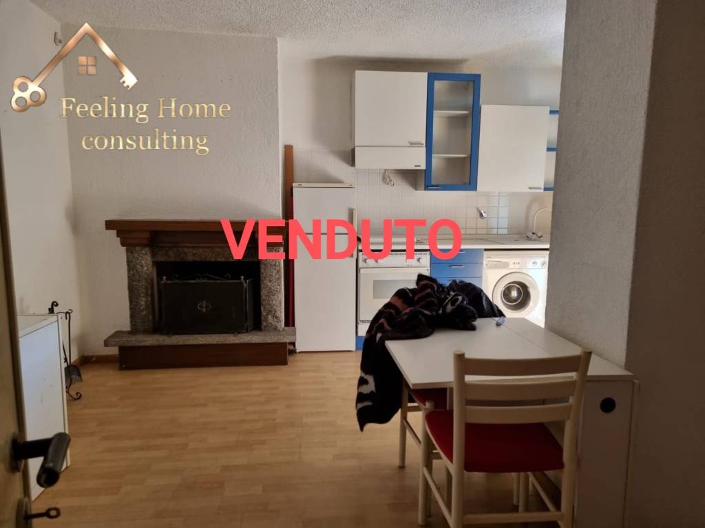 appartamento in vendita a Zogno in zona Ambria / Spino al Brembo