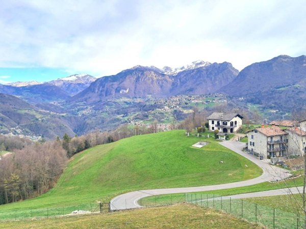appartamento in vendita a Zogno in zona Miragolo San Salvatore