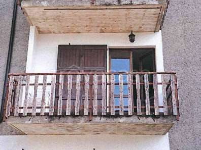 appartamento in vendita a Zogno in zona Somendenna