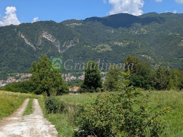casa indipendente in vendita a Zogno in zona Stabello