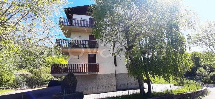 appartamento in vendita a Zogno in zona Miragolo San Marco