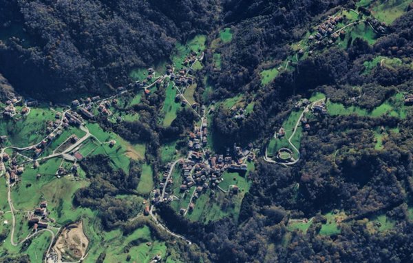 terreno edificabile in vendita a Zogno in zona Poscante
