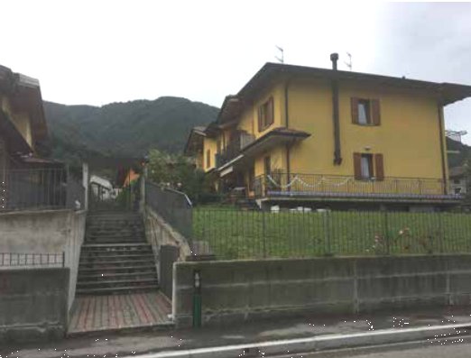 appartamento in vendita a Zogno in zona Stabello