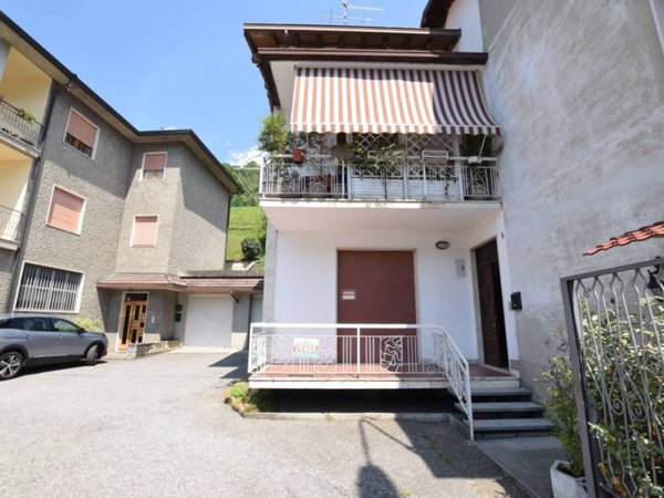 appartamento in vendita a Zogno
