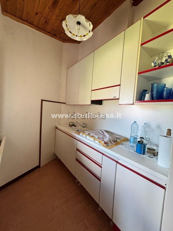 appartamento in vendita a Zogno in zona Somendenna